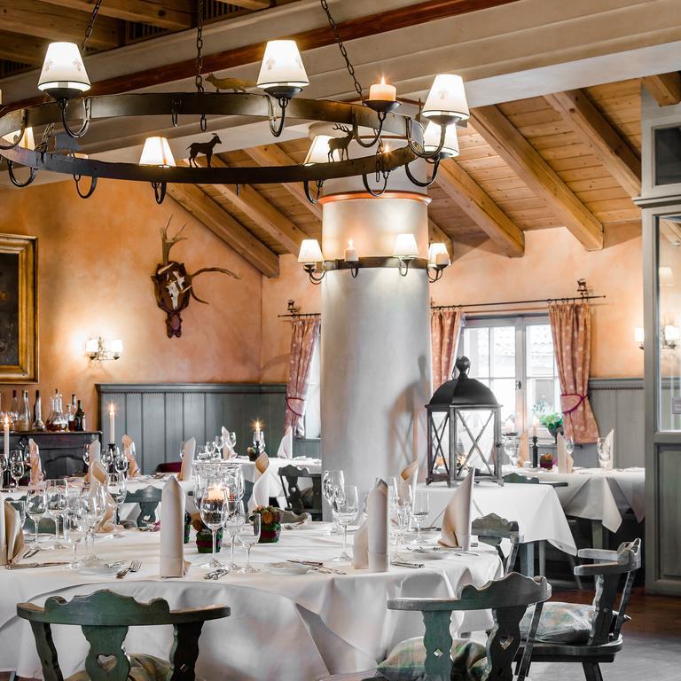 Der Linslerhof - Hotel, Restaurant, Events & Natur Überherrn エクステリア 写真