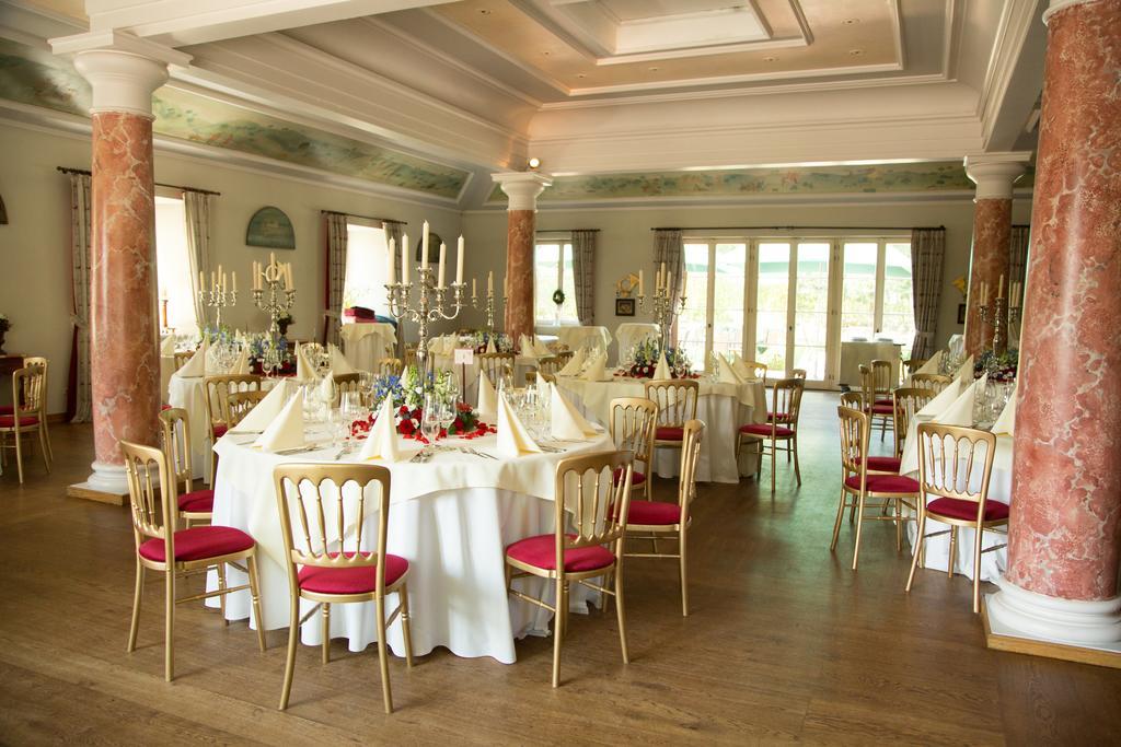 Der Linslerhof - Hotel, Restaurant, Events & Natur Überherrn エクステリア 写真